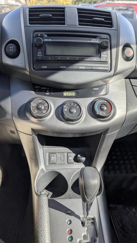 toyota RAV4 2012 - 21