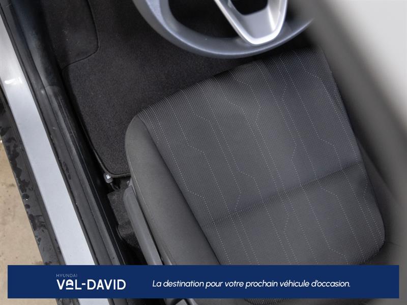 hyundai Venue 2021 - 23