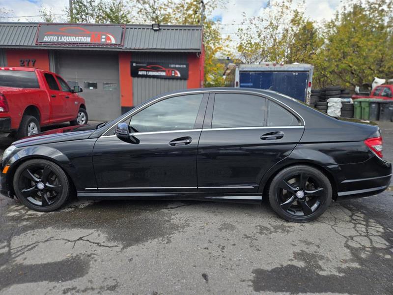 mercedes-benz C300 2011 - 2