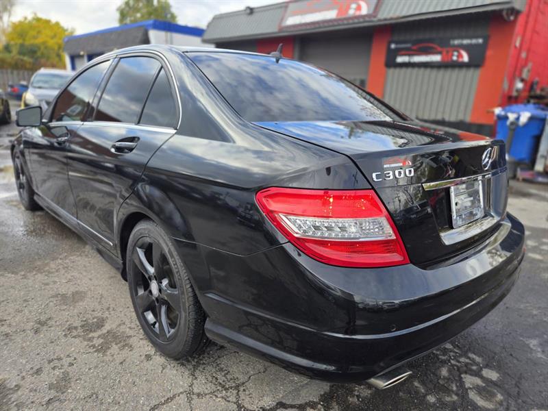 mercedes-benz C300 2011 - 5