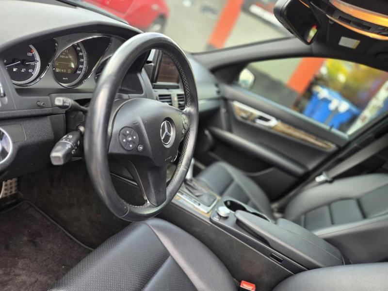 mercedes-benz C300 2011 - 11