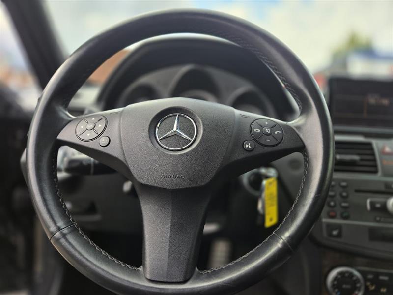 mercedes-benz C300 2011 - 14
