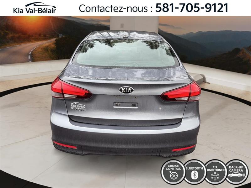 kia Forte 2018 - 10
