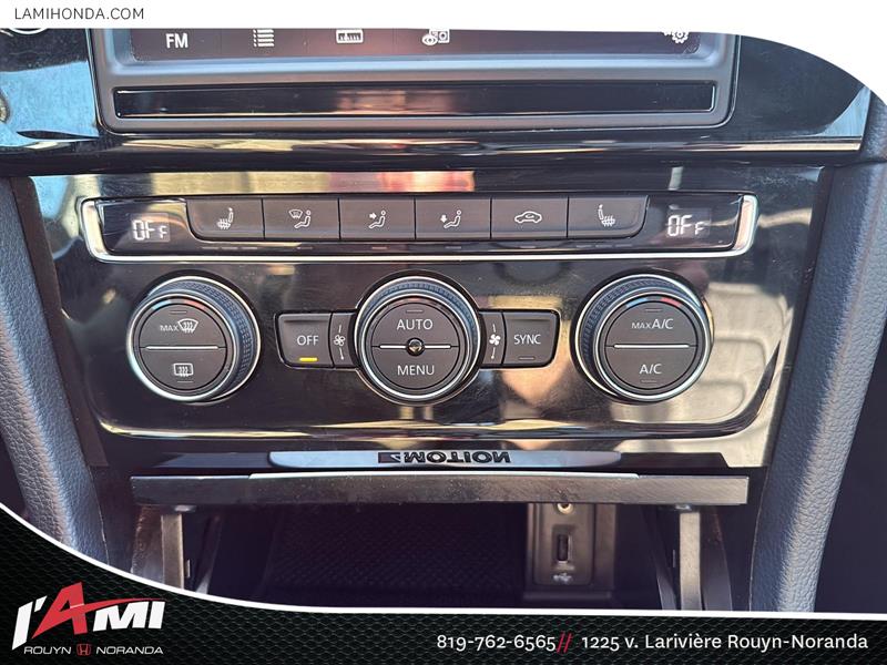 volkswagen Golf R 2017 - 16