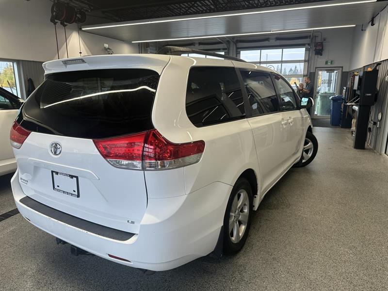 toyota Sienna 2014 - 5