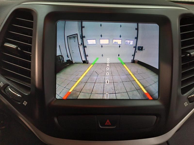 jeep Cherokee 2016 - 15