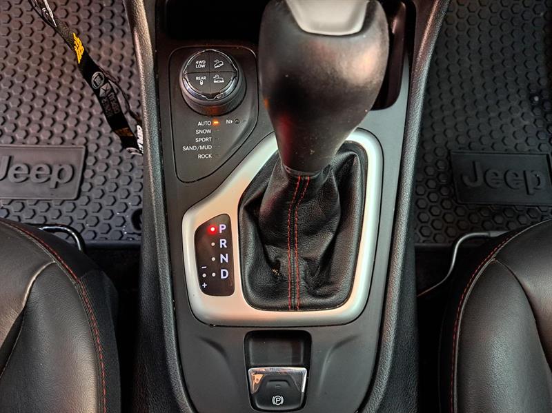 jeep Cherokee 2016 - 17