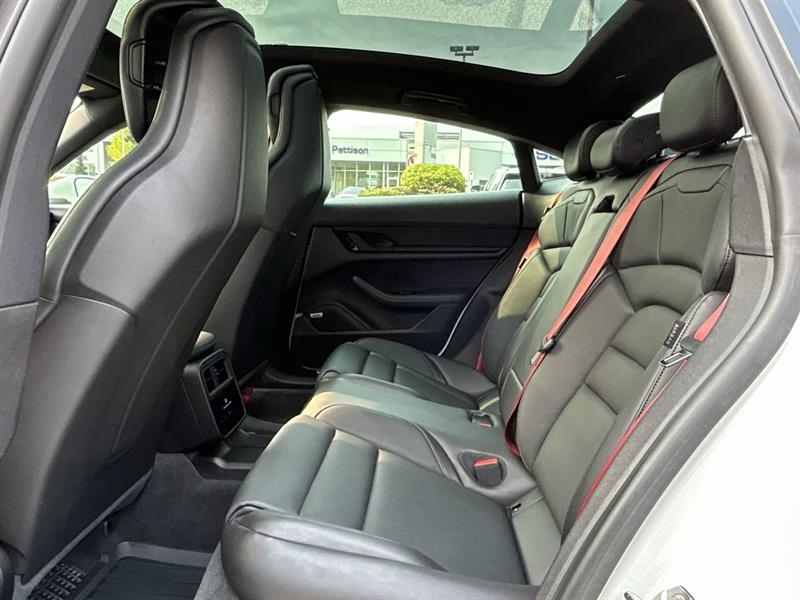 porsche Taycan 2020 - 31