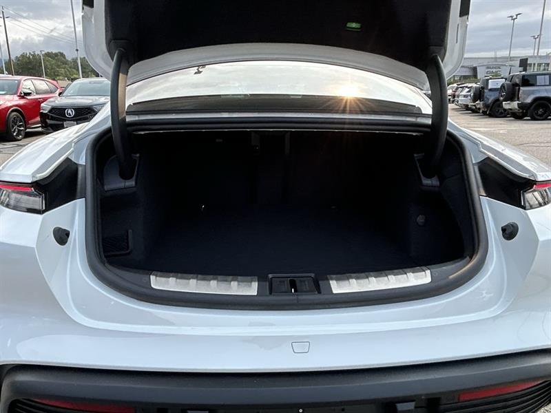 porsche Taycan 2020 - 32