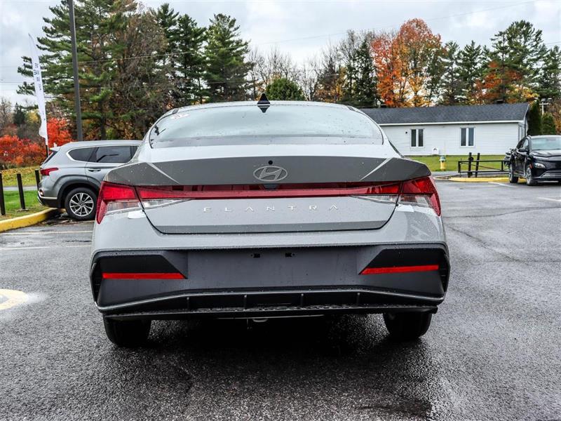 hyundai Elantra 2025 - 4