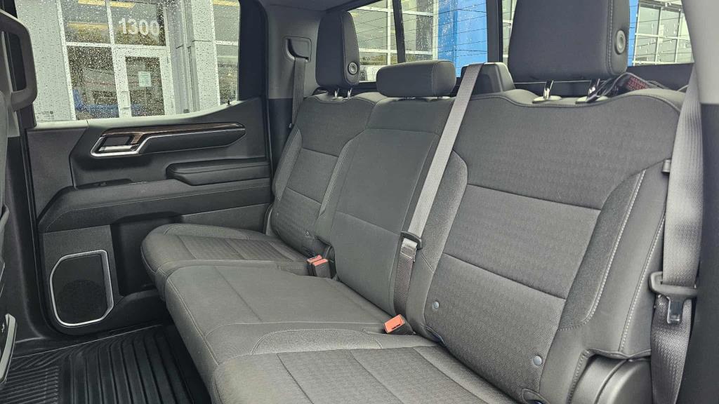 chevrolet Silverado 1500 2024 - 19