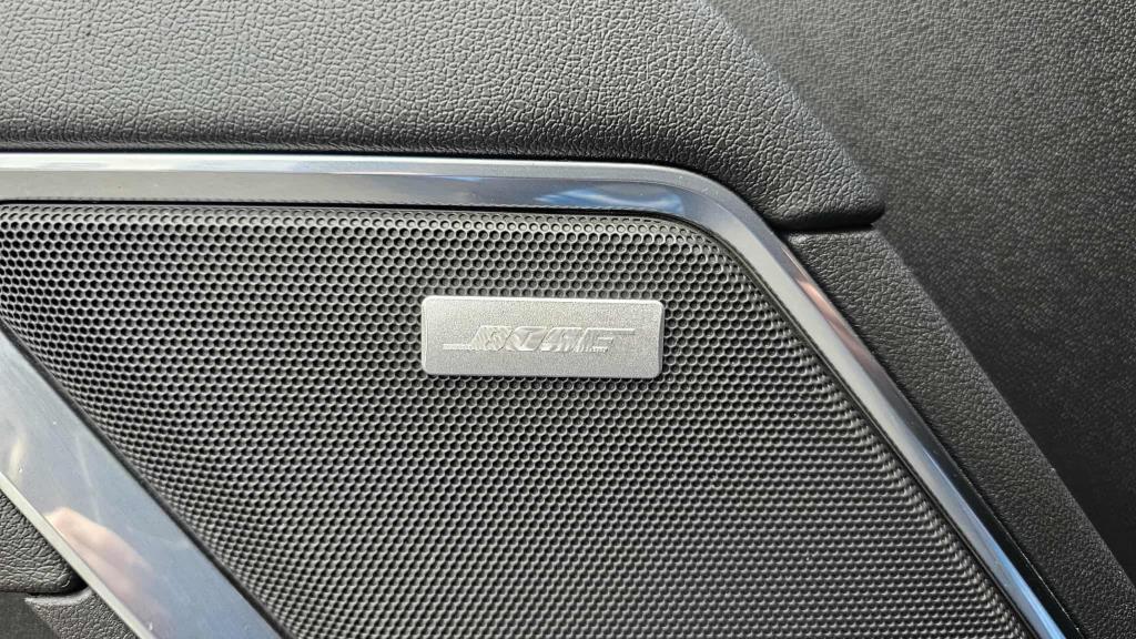 chevrolet Silverado 1500 2024 - 26