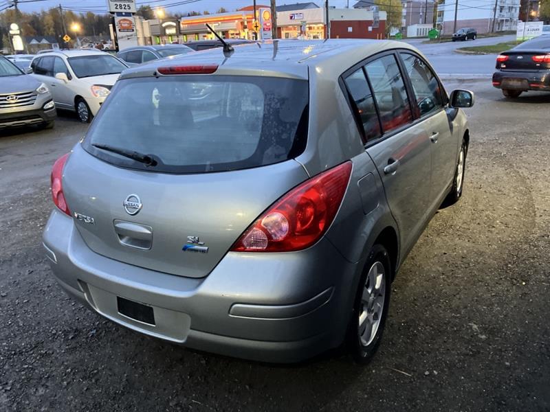 nissan Versa 2011 - 4
