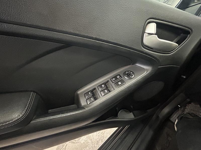 kia 5 portes Forte 2017 - 12