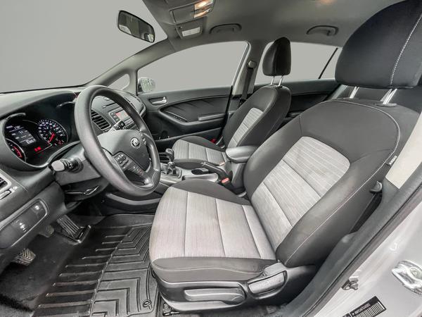 kia 5 portes Forte 2016 - 8