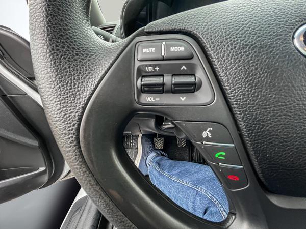 kia 5 portes Forte 2016 - 9