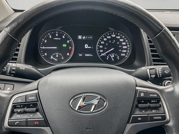 hyundai Elantra 2017 - 21