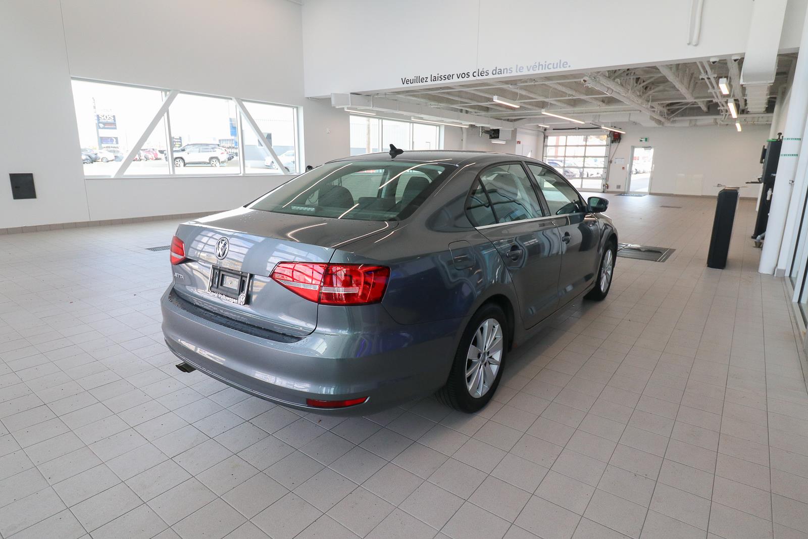 volkswagen Jetta Sedan 2015 - 5