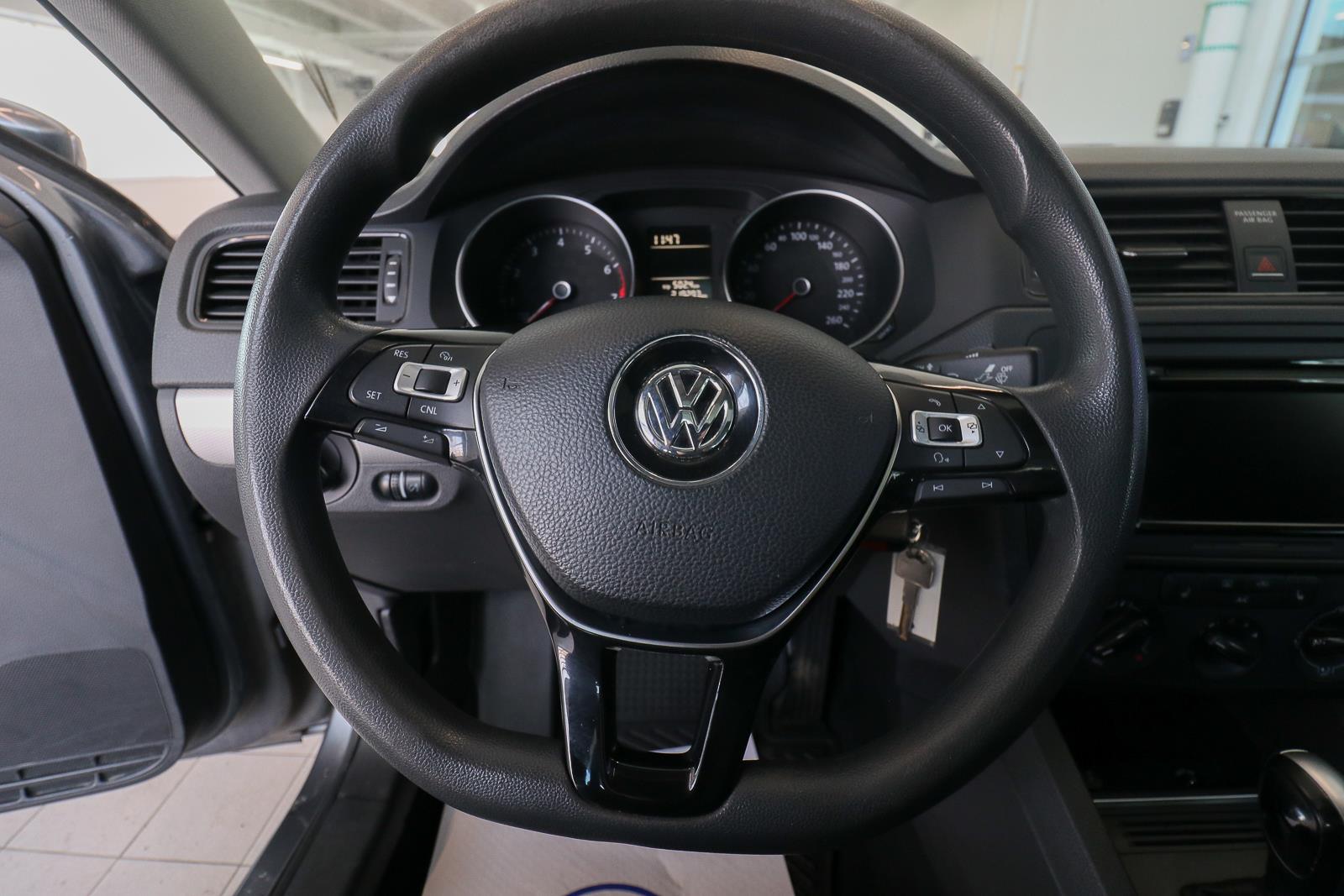 volkswagen Jetta Sedan 2015 - 11