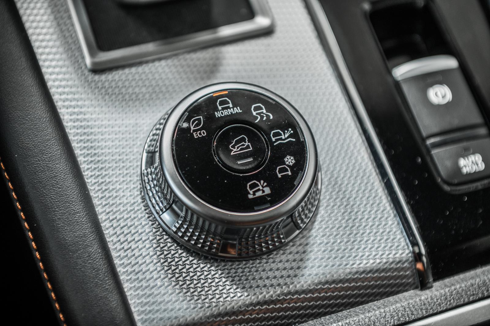 mitsubishi Outlander 2024 - 38