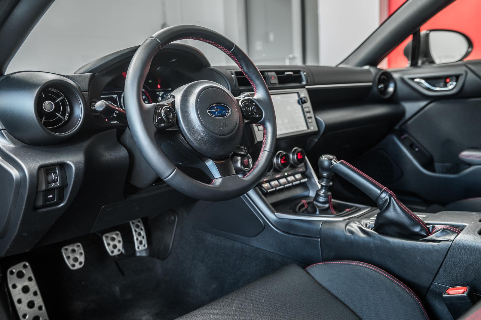 subaru BRZ 2023 - 24