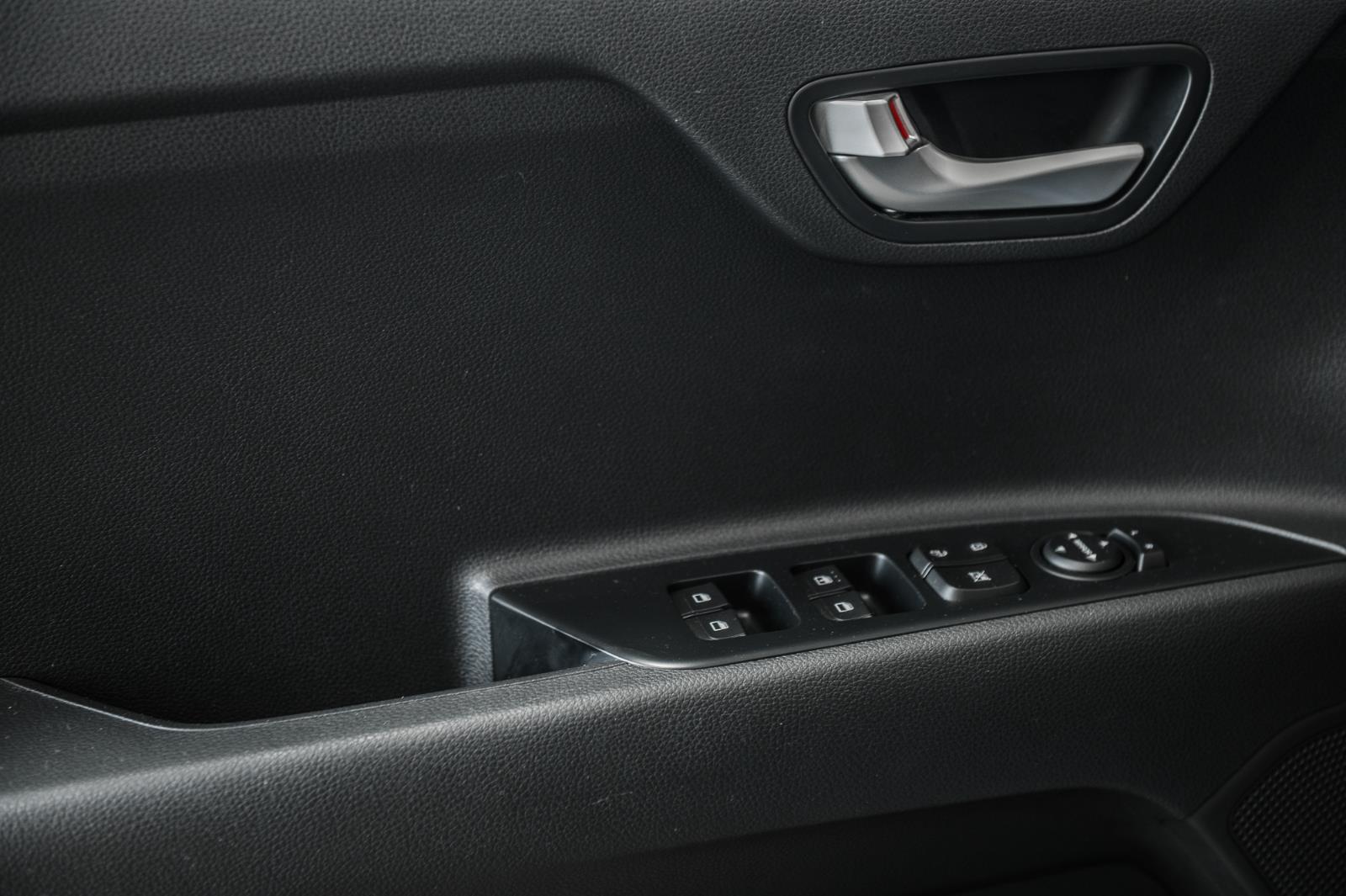 kia Rio 5-door 2020 - 20