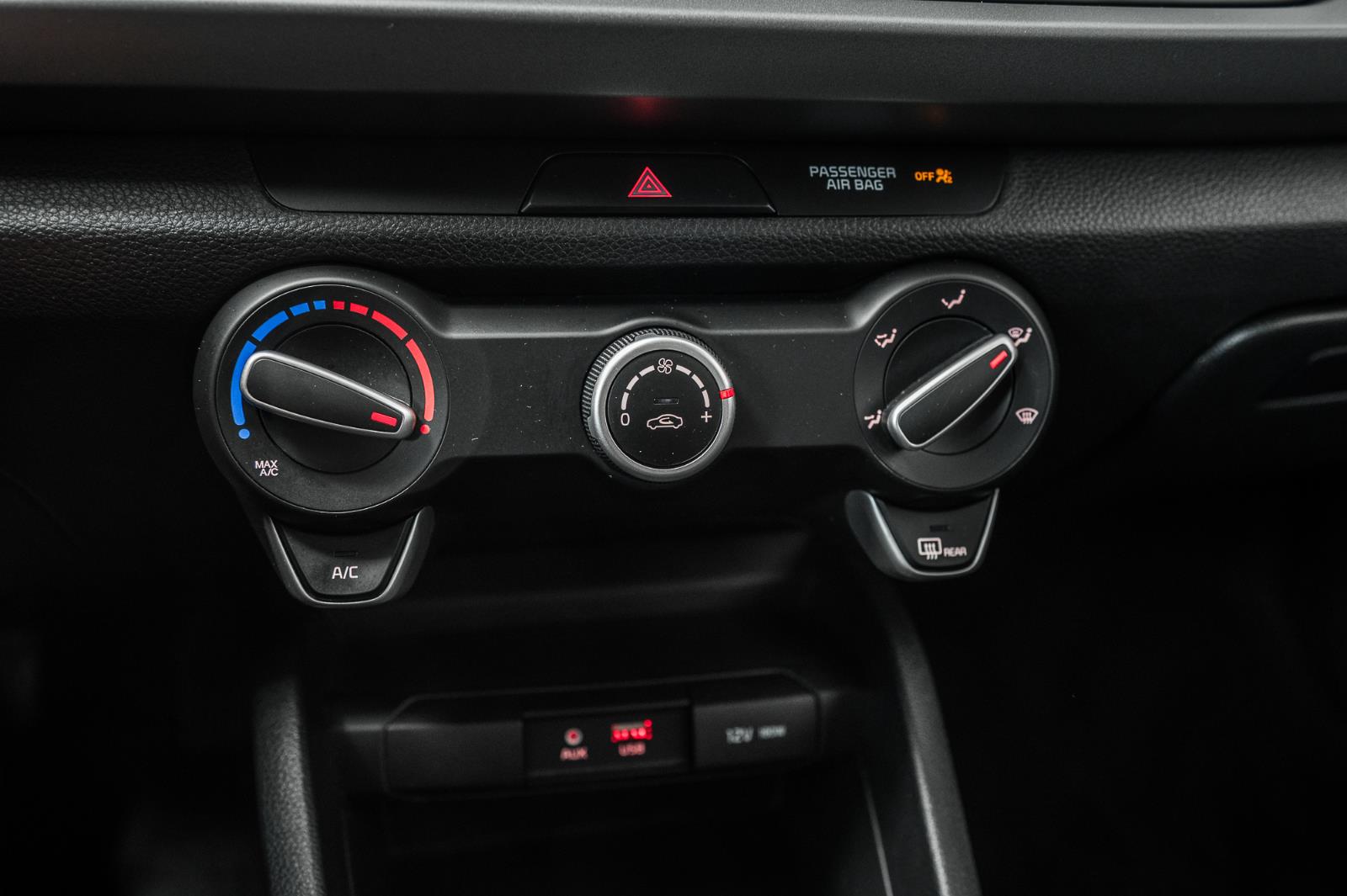 kia Rio 5-door 2020 - 28