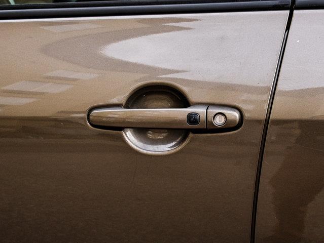 toyota RAV4 2010 - 8