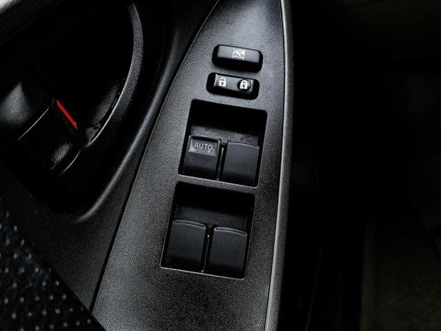 toyota RAV4 2010 - 18