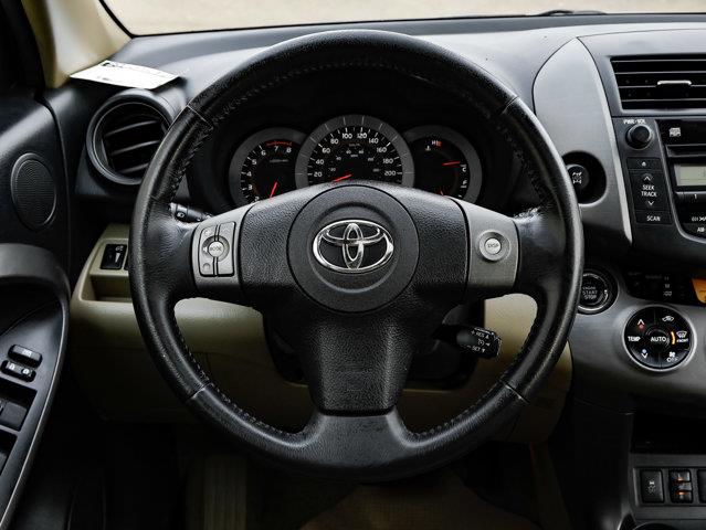 toyota RAV4 2010 - 31