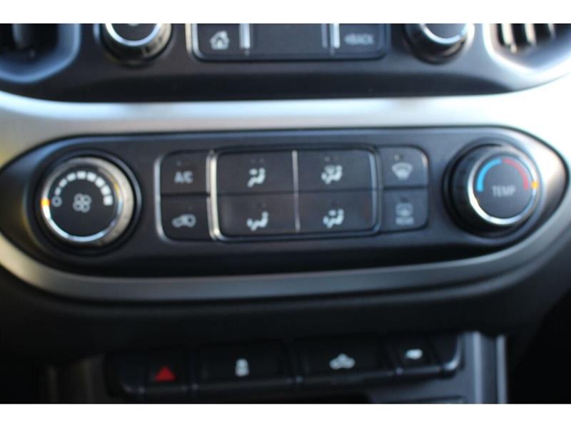 chevrolet Colorado 2019 - 24