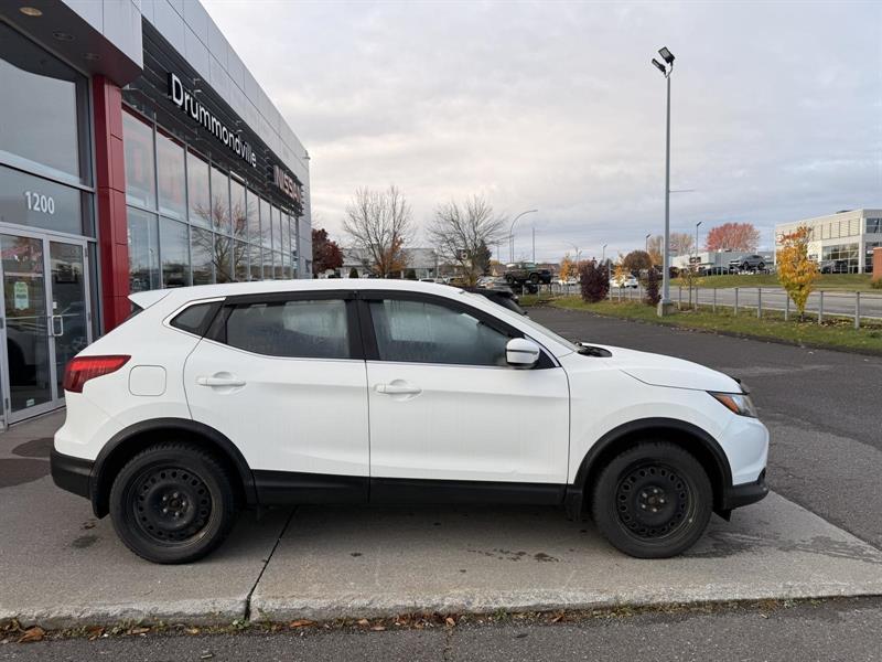 nissan Qashqai 2017 - 5