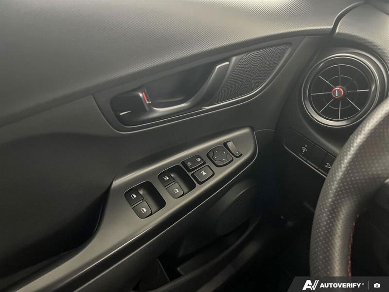 hyundai Kona 2023 - 19