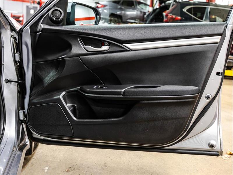 honda Civic 2021 - 16