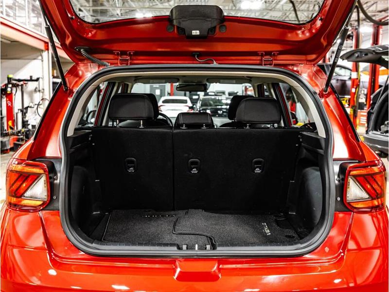 hyundai Venue 2023 - 16