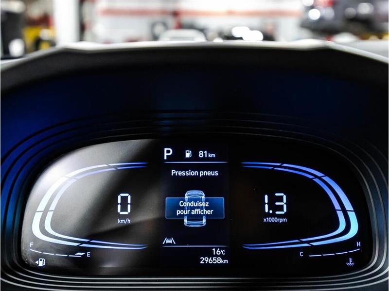 hyundai Venue 2023 - 23