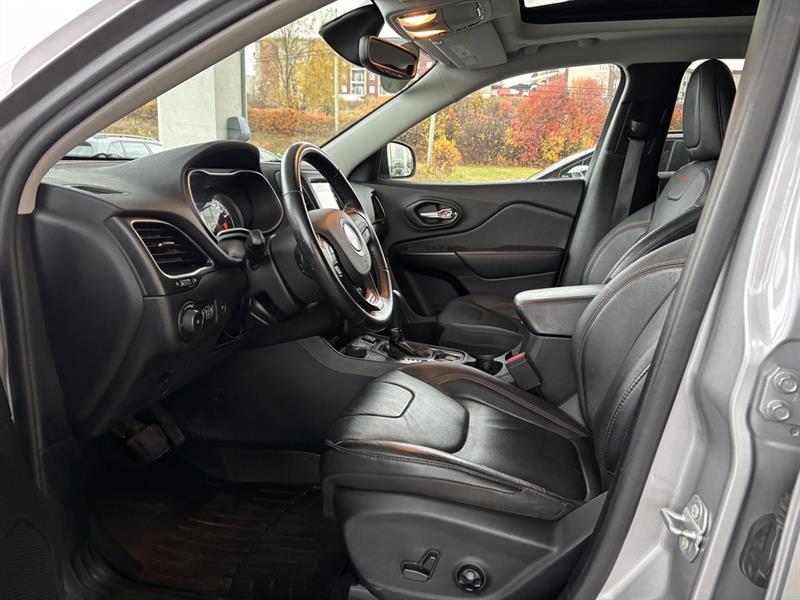 jeep Cherokee 2021 - 11