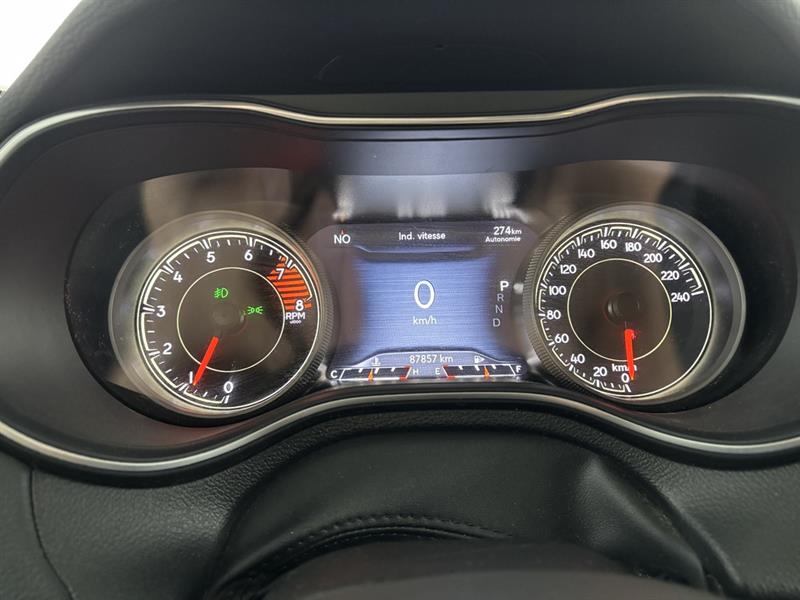 jeep Cherokee 2021 - 12