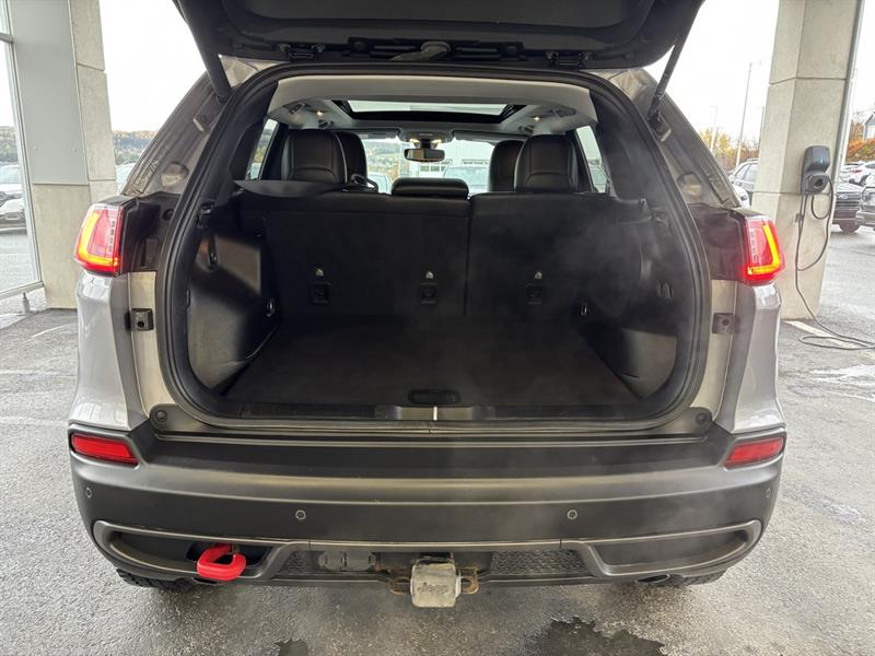 jeep Cherokee 2021 - 23