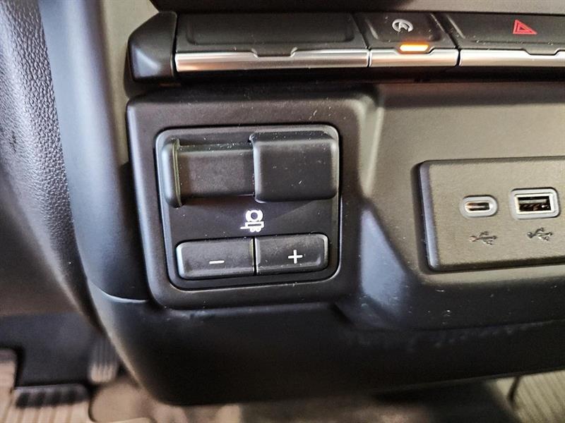 chevrolet Silverado 1500 2020 - 17