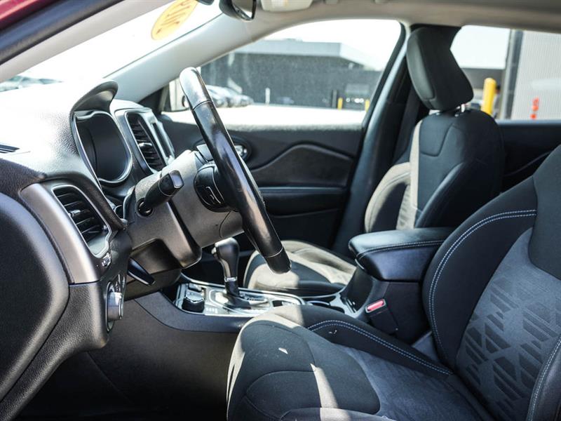 jeep Cherokee 2019 - 14