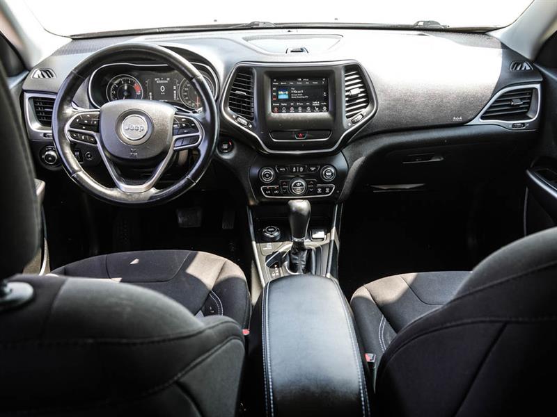 jeep Cherokee 2019 - 17