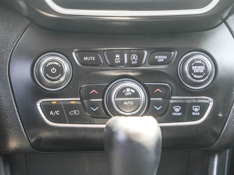 jeep Cherokee 2019 - 24