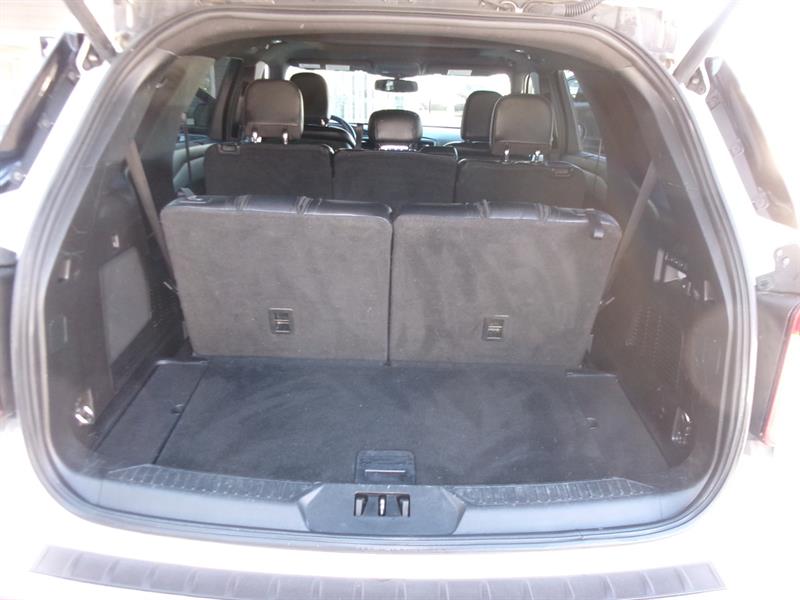 ford Explorer 2020 - 12