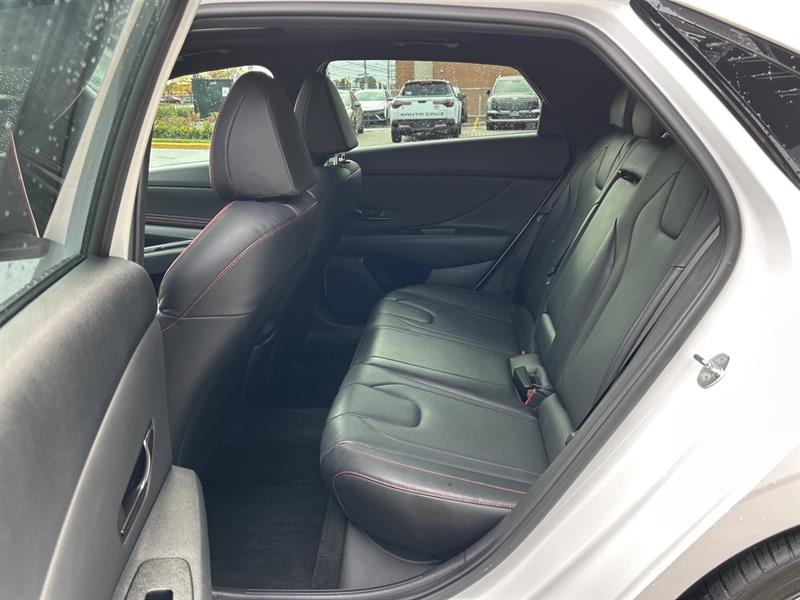 hyundai Elantra 2023 - 18