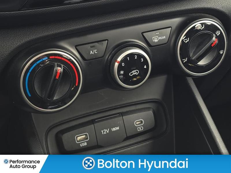 hyundai Venue 2023 - 19