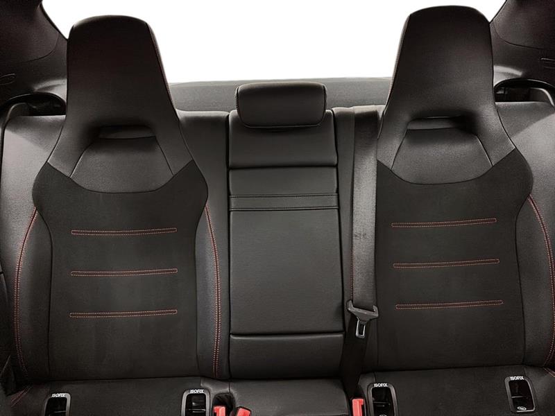 mercedes-benz CLA 2023 - 18