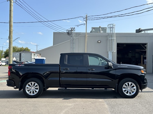 chevrolet Silverado 1500 2024 - 17