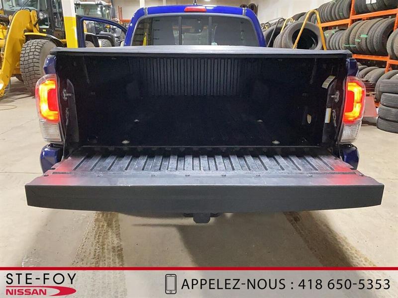 toyota Tacoma 2023 - 17