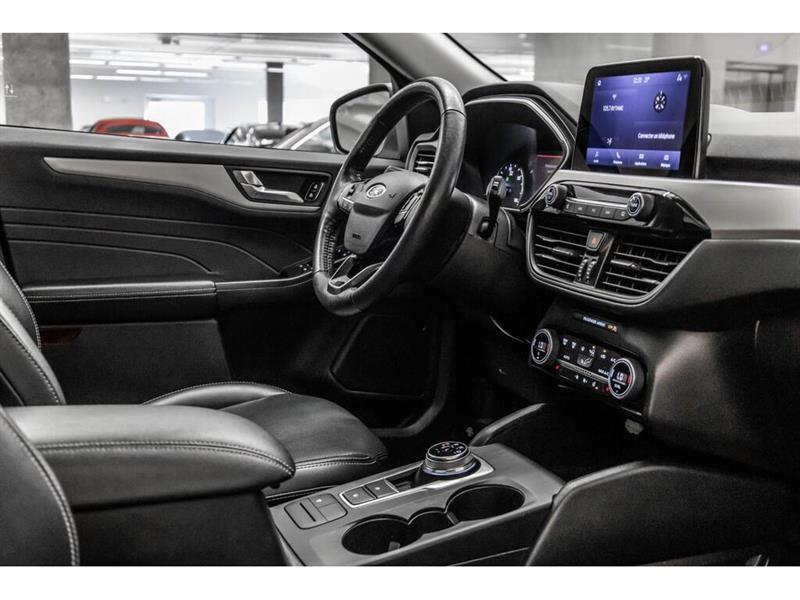 ford Escape 2021 - 32